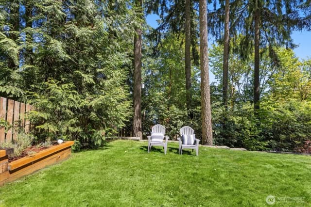 Property photo for 2035 West Lake Sammamish Parkway Se, Bellevue photo 2