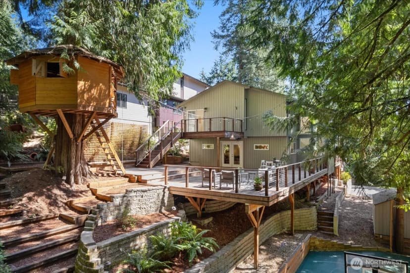 Property photo for 2035 West Lake Sammamish Parkway Se, Bellevue photo 33