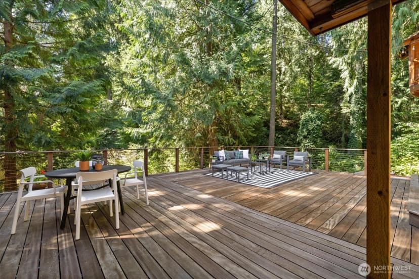Property photo for 2035 West Lake Sammamish Parkway Se, Bellevue photo 31
