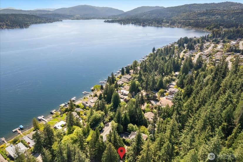 Property photo for 2035 West Lake Sammamish Parkway Se, Bellevue photo 36