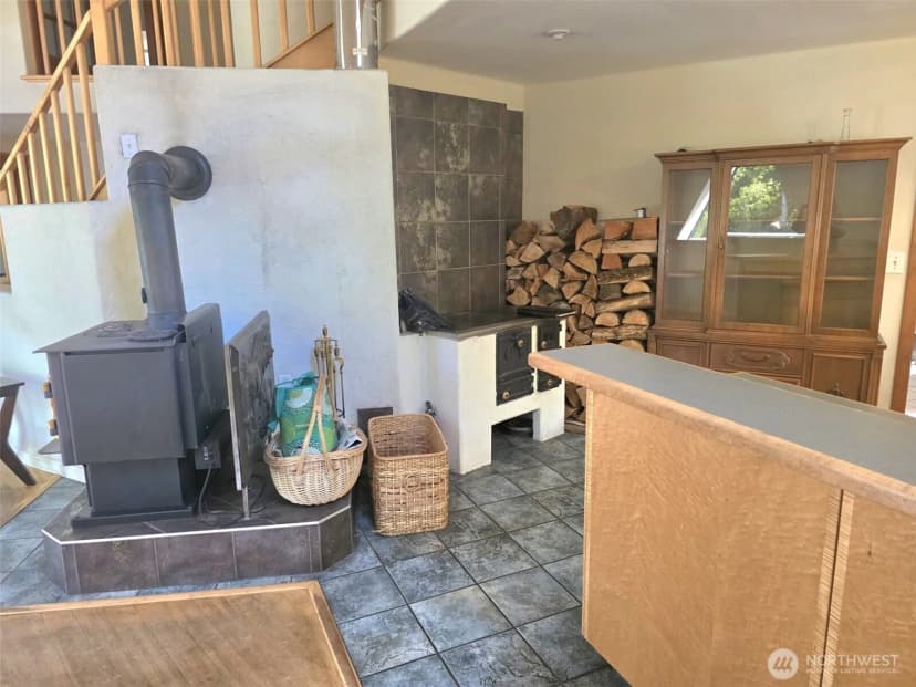 Property photo for 17230 Jonas Hill Lane Se, Rainier photo 8
