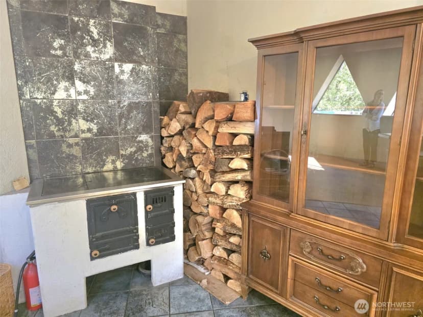 Property photo for 17230 Jonas Hill Lane Se, Rainier photo 7