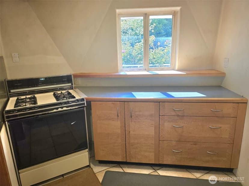 Property photo for 17230 Jonas Hill Lane Se, Rainier photo 9