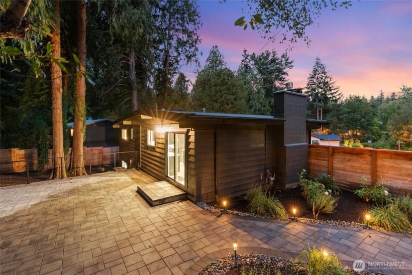 Property photo for 10833 Ne 134th Street, Kirkland photo 30