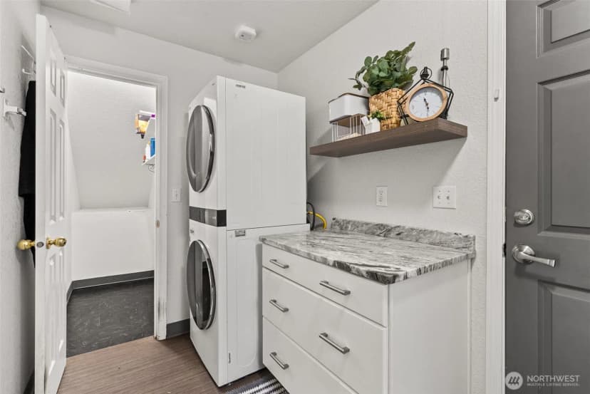 Property photo for 627 Bates Street Sw, Tumwater photo 12