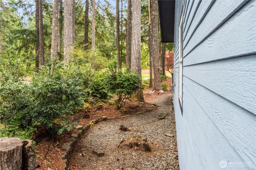 Property photo for 250 E Saint Andrews Drive, Shelton photo 26