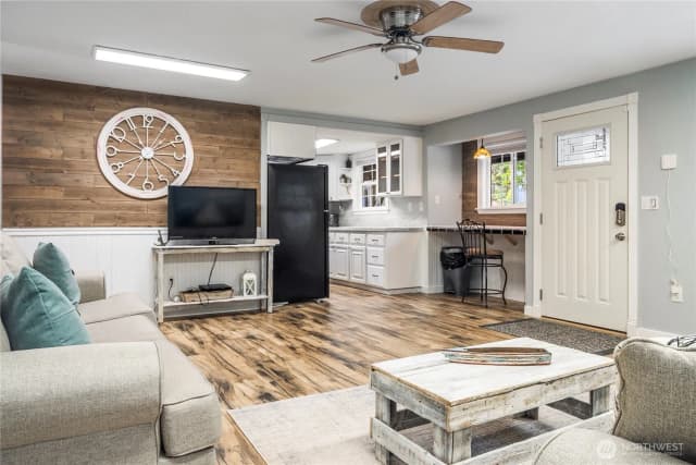 Property photo for 250 E Saint Andrews Drive, Shelton