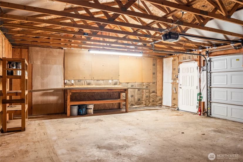 Property photo for 250 E Saint Andrews Drive, Shelton photo 22
