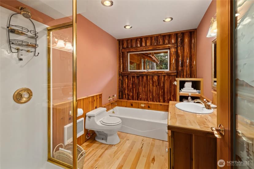 Property photo for 13421 Salmon La Sac Road, Ronald photo 16