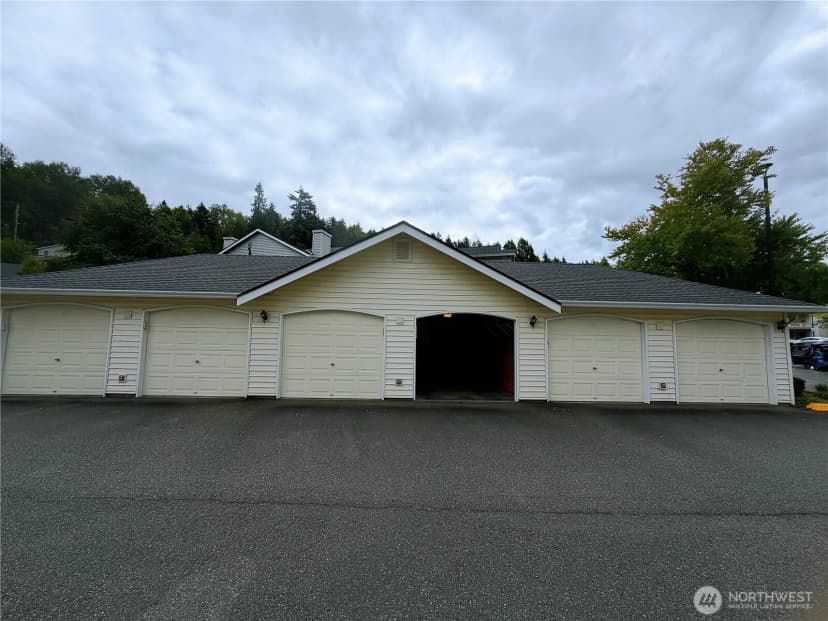 Property photo for 4702 Mill Pond Drive Se #212, Auburn photo 21