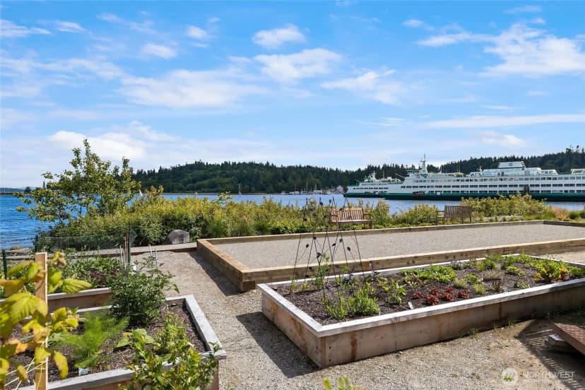 Property photo for 428 Harborview Drive Se #114, Bainbridge Island photo 26