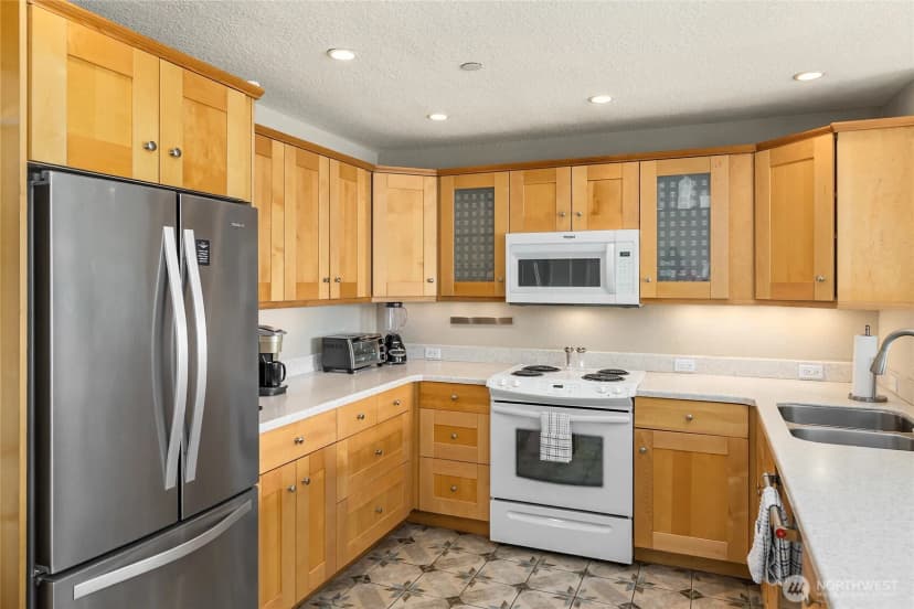 Property photo for 428 Harborview Drive Se #114, Bainbridge Island photo 9