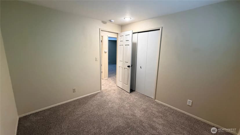 Property photo for 13807 173rd Avenue Ne, Redmond photo 15