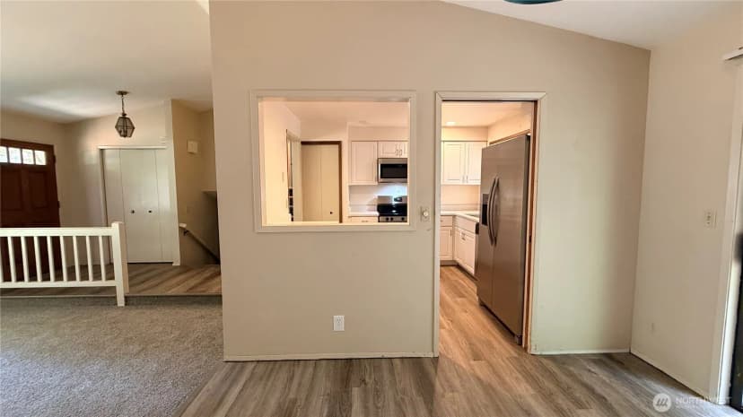 Property photo for 13807 173rd Avenue Ne, Redmond photo 8