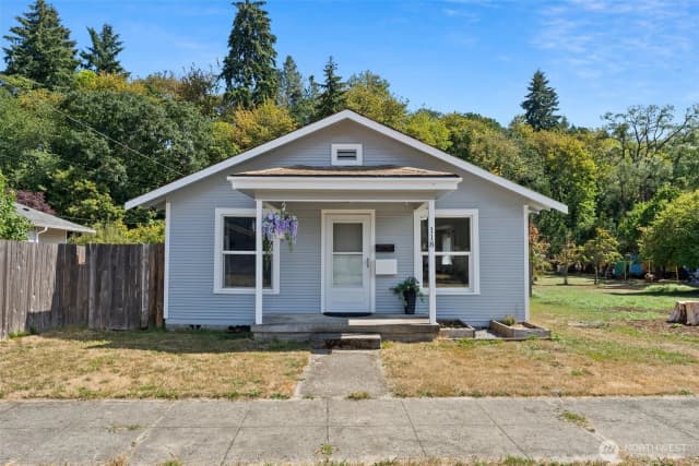 Property photo for 118 N Buckner Street, Centralia