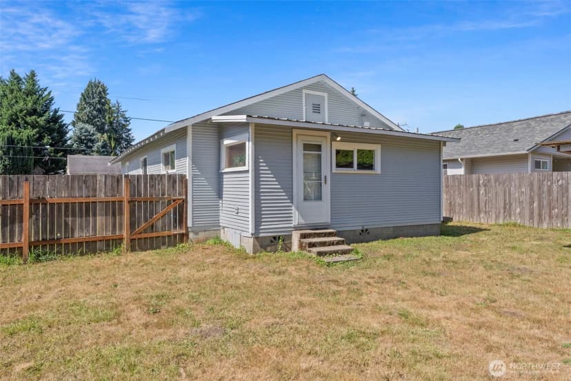 Property photo for 118 N Buckner Street, Centralia photo 25