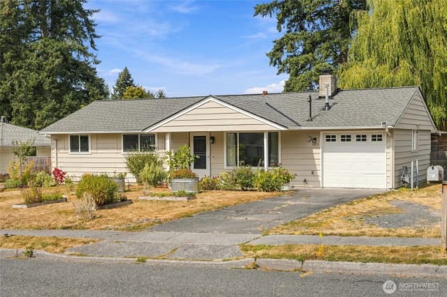 Property photo for 4813 190th Street Sw, Lynnwood
