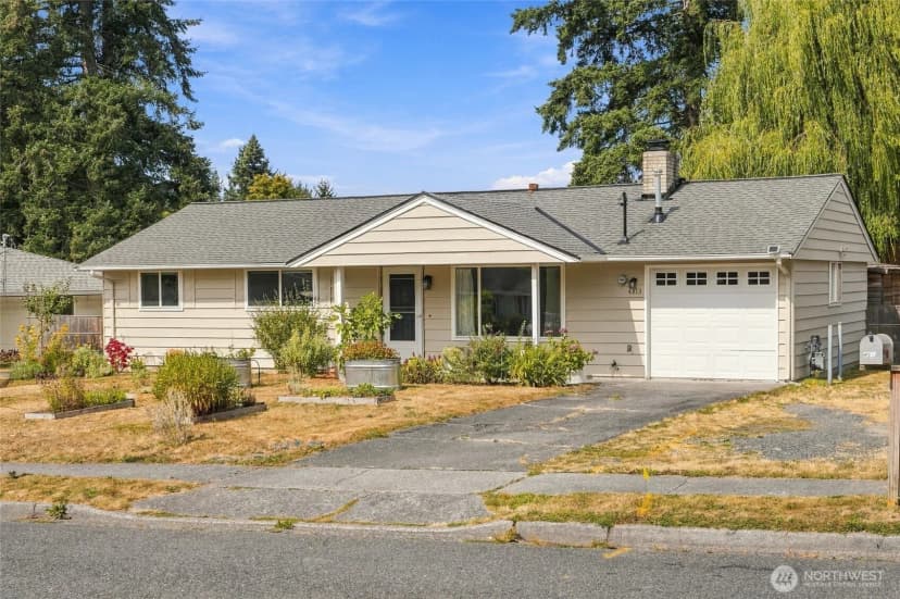 Property photo for 4813 190th Street Sw, Lynnwood