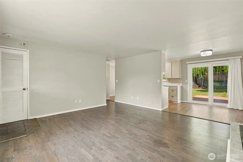 Property photo for 4813 190th Street Sw, Lynnwood photo 8