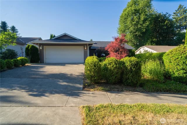 Property photo for 2928 Briar Lea Loop Se, Olympia photo 2