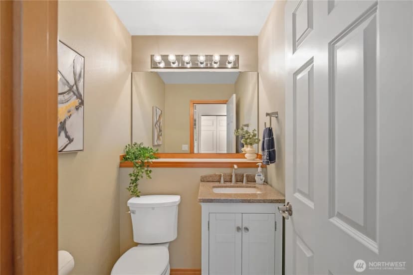 Property photo for 12421 30th Place Ne, Lake Stevens photo 19