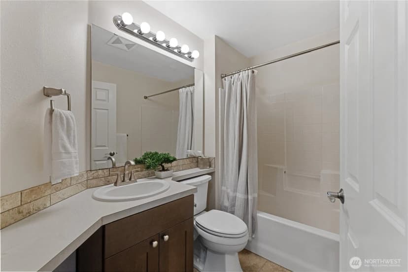 Property photo for 12421 30th Place Ne, Lake Stevens photo 27
