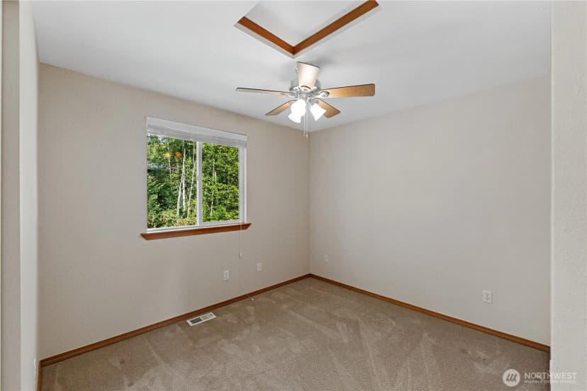 Property photo for 12421 30th Place Ne, Lake Stevens photo 24