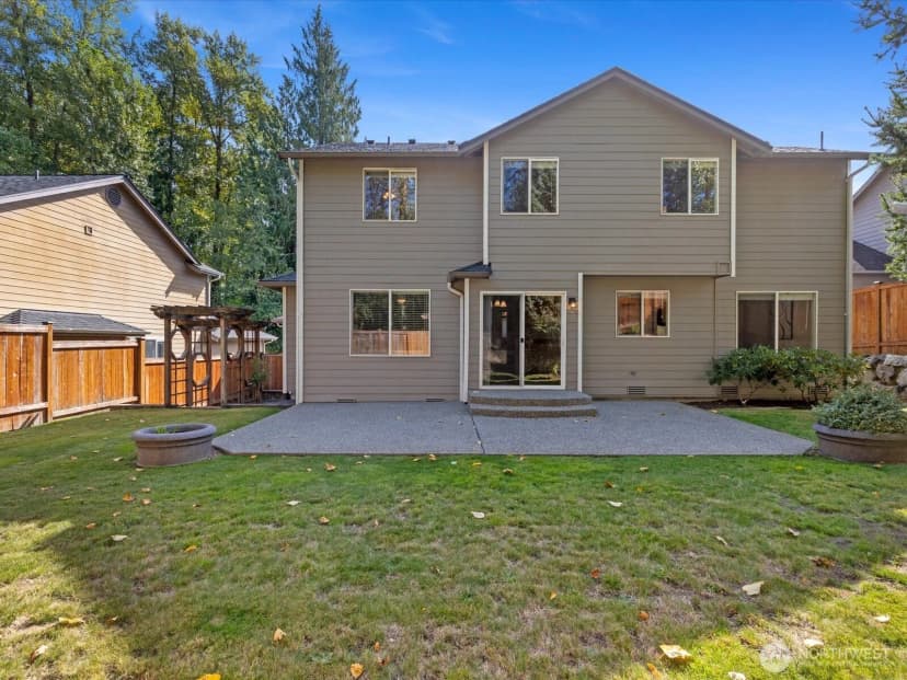 Property photo for 12421 30th Place Ne, Lake Stevens photo 32