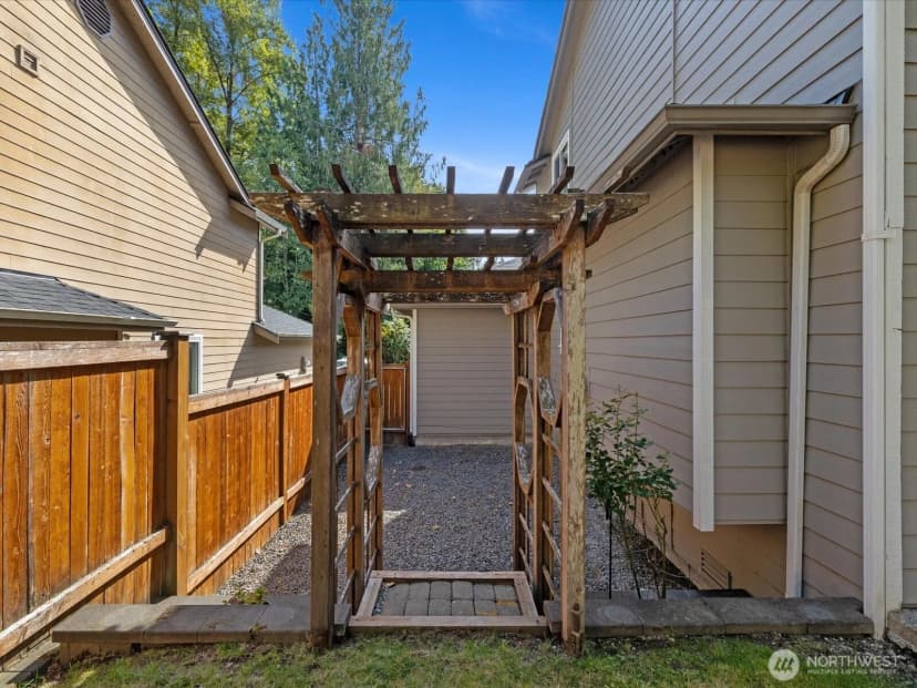Property photo for 12421 30th Place Ne, Lake Stevens photo 36