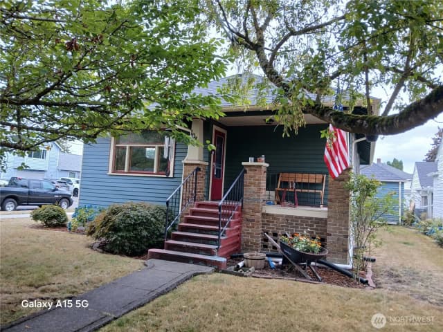 Property photo for 1081 Lafromboise Street, Enumclaw