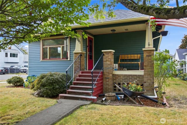 Property photo for 1081 Lafromboise Street, Enumclaw
