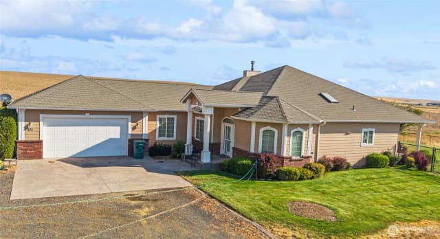 Property photo for 404 N Low Street, Ritzville