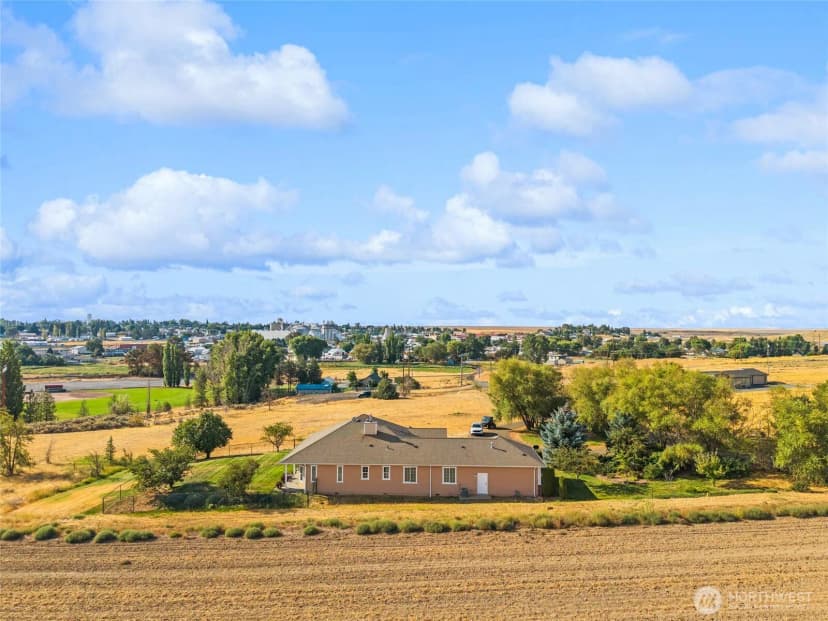 Property photo for 404 N Low Street, Ritzville photo 33