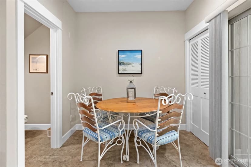Property photo for 4765 Tidal Way #103a, Blaine photo 15