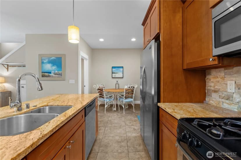 Property photo for 4765 Tidal Way #103a, Blaine photo 11