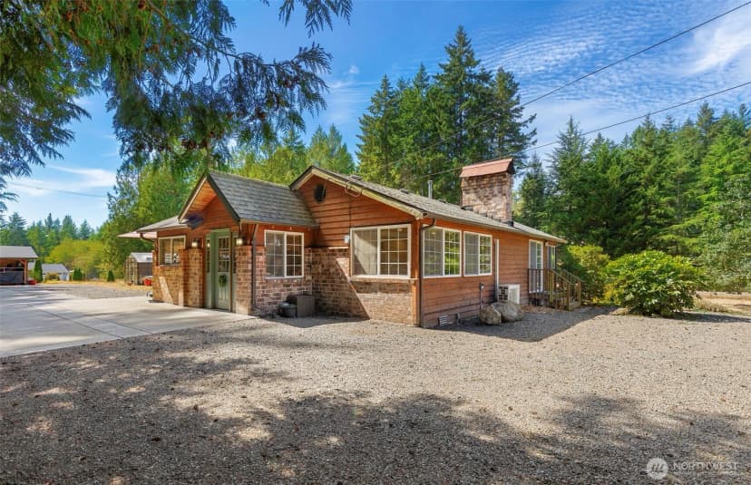Property photo for 253 Nw Lindor Way, Poulsbo