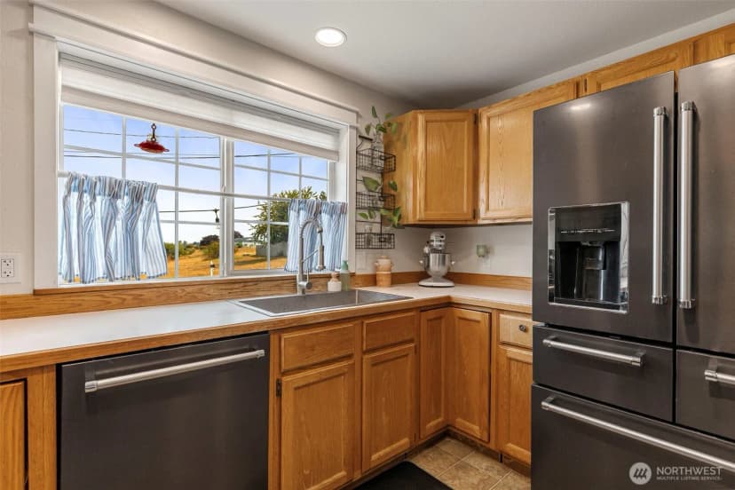 Property photo for 661 S Still Road S, Sequim photo 12