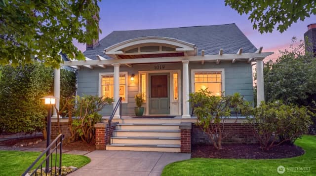 Property photo for 1019 Ne 62nd Street, Seattle