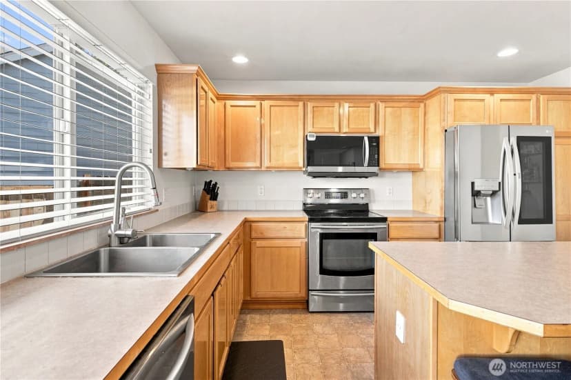 Property photo for 14300 Se 282nd Street, Kent photo 6