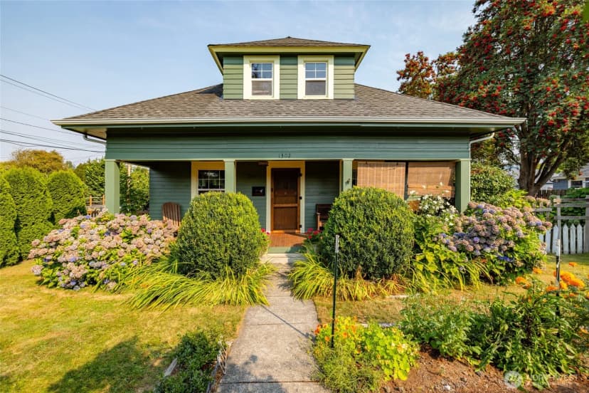 Property photo for 1302 Virginia Street, Mount Vernon