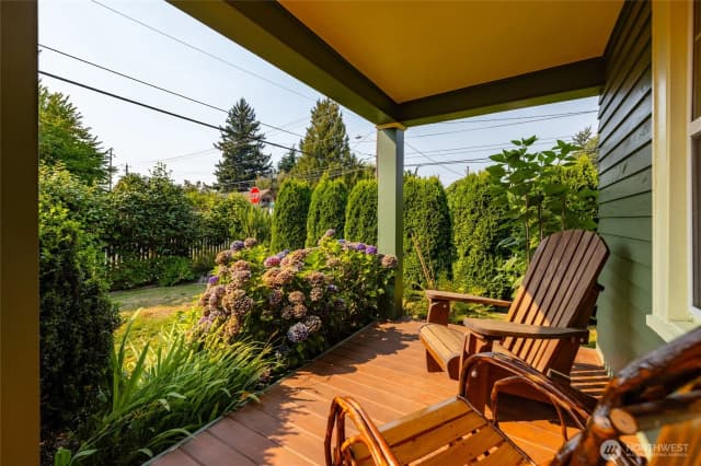 Property photo for 1302 Virginia Street, Mount Vernon photo 3