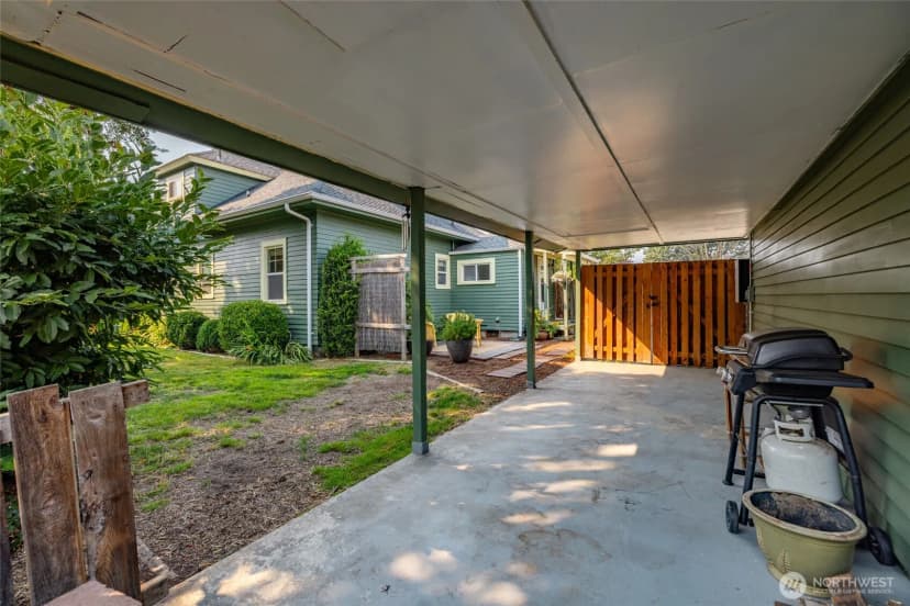 Property photo for 1302 Virginia Street, Mount Vernon photo 31