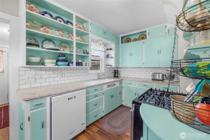 Property photo for 1302 Virginia Street, Mount Vernon photo 11