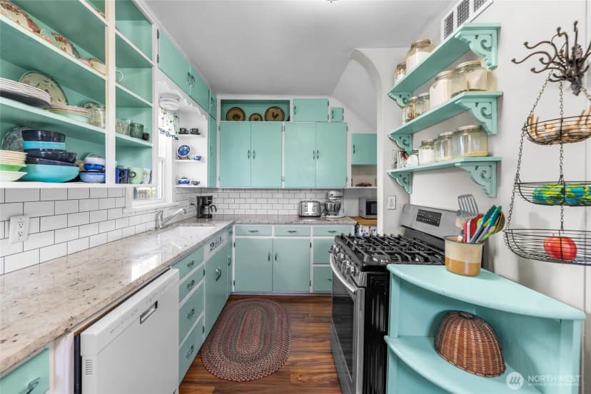 Property photo for 1302 Virginia Street, Mount Vernon photo 12