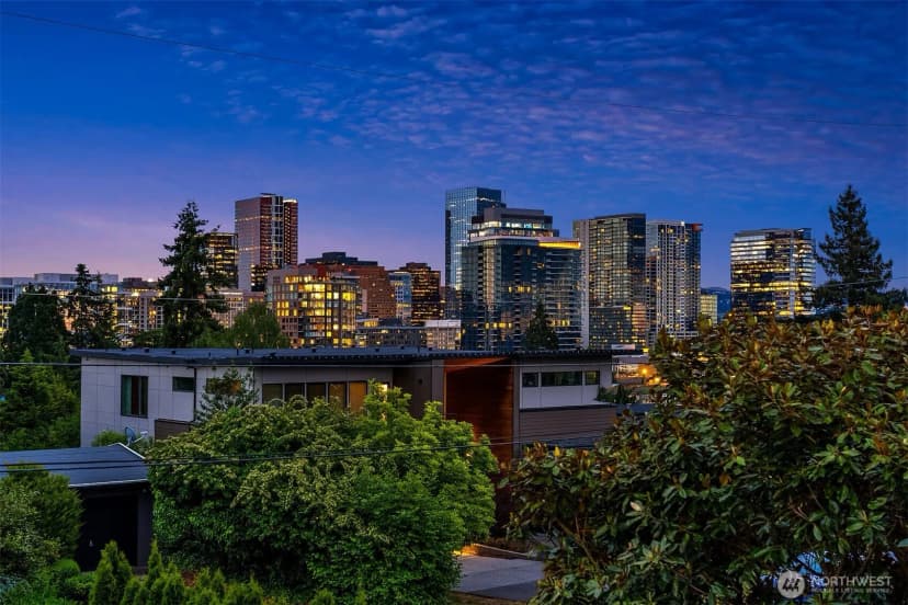 Property photo for 1333 98th Avenue Ne, Clyde Hill