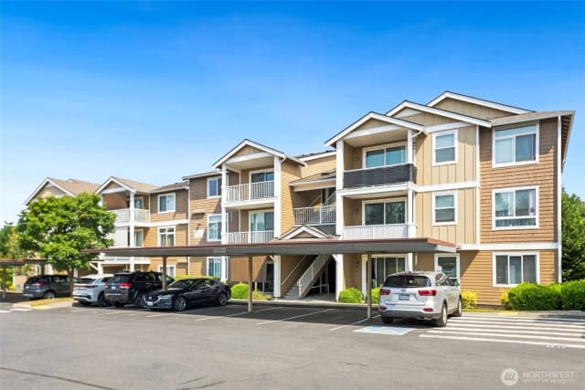 Property photo for 3309 132nd Street Se #a305, Everett