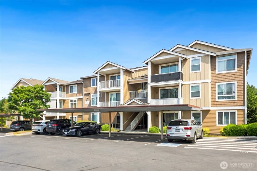 Property photo for 3309 132nd Street Se #a305, Everett