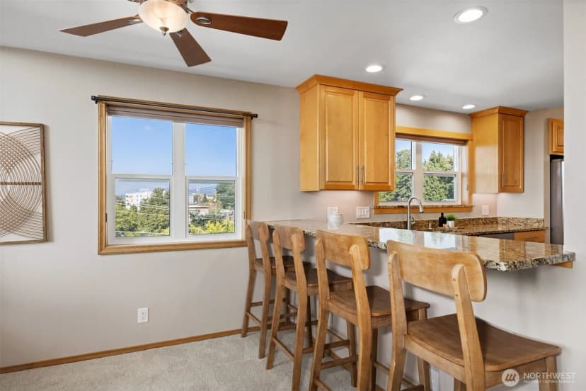 Property photo for 705 N State Street #405, Bellingham photo 10