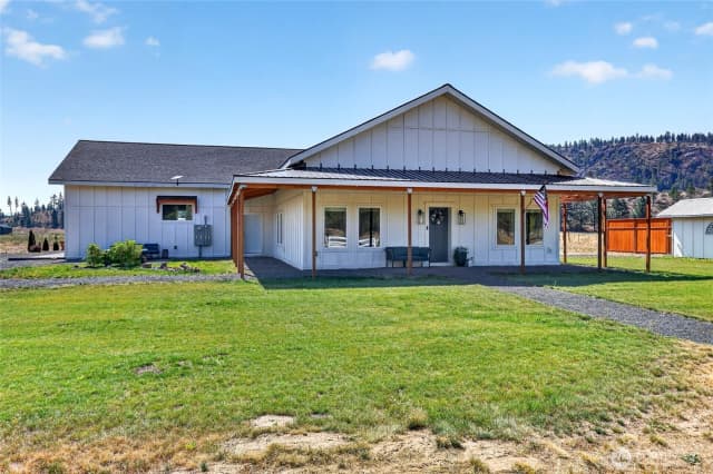 Property photo for 39182 Orchard Rd Road E, Davenport photo 3