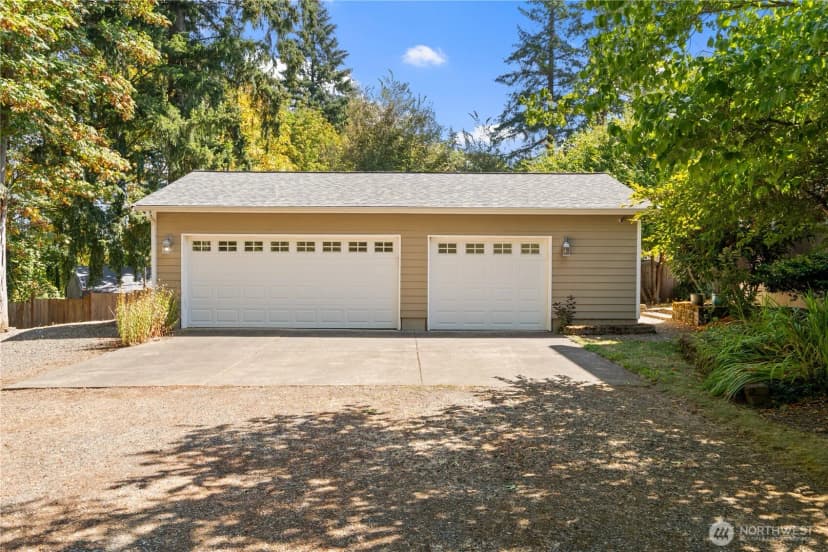 Property photo for 1334 Center Street, Shelton photo 24
